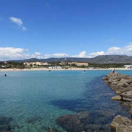 T2 Avec Grande Loggia, Parking, Proche Et Commerces A La Faviere - Fr-1-610-68 Bormes-les-Mimosas